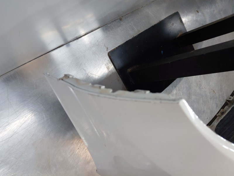 Recambio de paragolpes delantero para peugeot 108 1.0 vti 72 referencia OEM IAM   