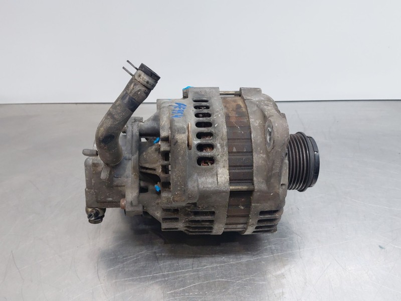 Recambio de alternador para opel combo tour 1.7 cdti 16v referencia OEM IAM   