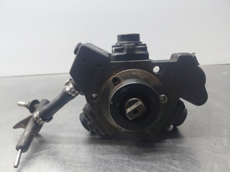 Recambio de bomba inyeccion para peugeot bipper básico referencia OEM IAM 55236707 0445010266 