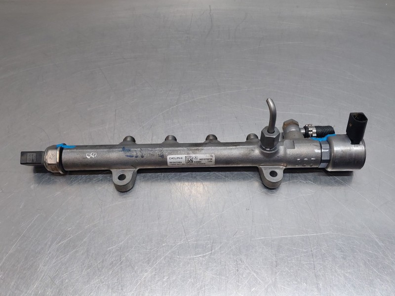 Recambio de rampa inyectora para mercedes-benz clase gla (w156) 200 d referencia OEM IAM A6510700700  