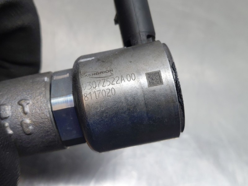 Recambio de rampa inyectora para mercedes-benz clase gla (w156) 200 d referencia OEM IAM A6510700700  