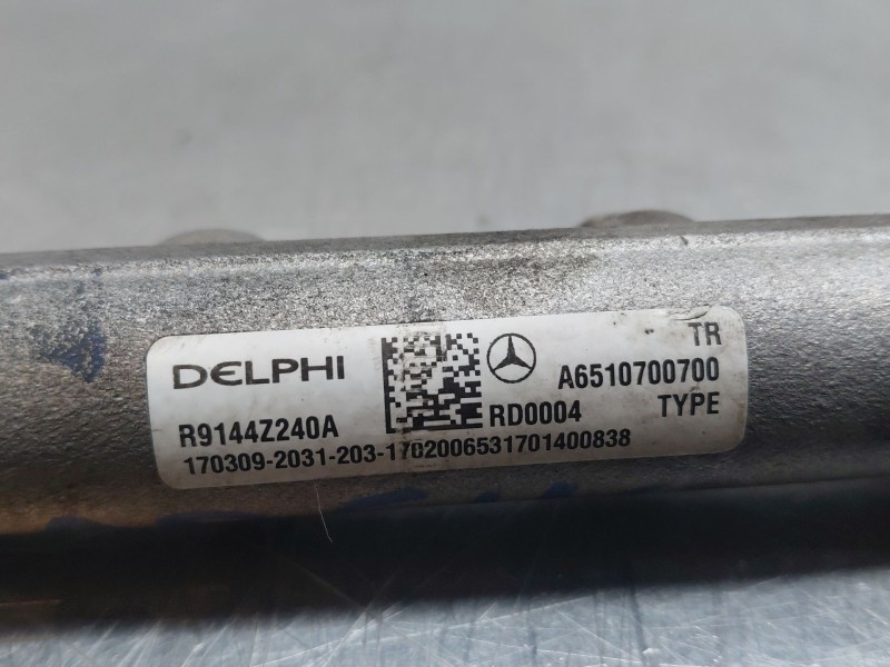 Recambio de rampa inyectora para mercedes-benz clase gla (w156) 200 d referencia OEM IAM A6510700700  