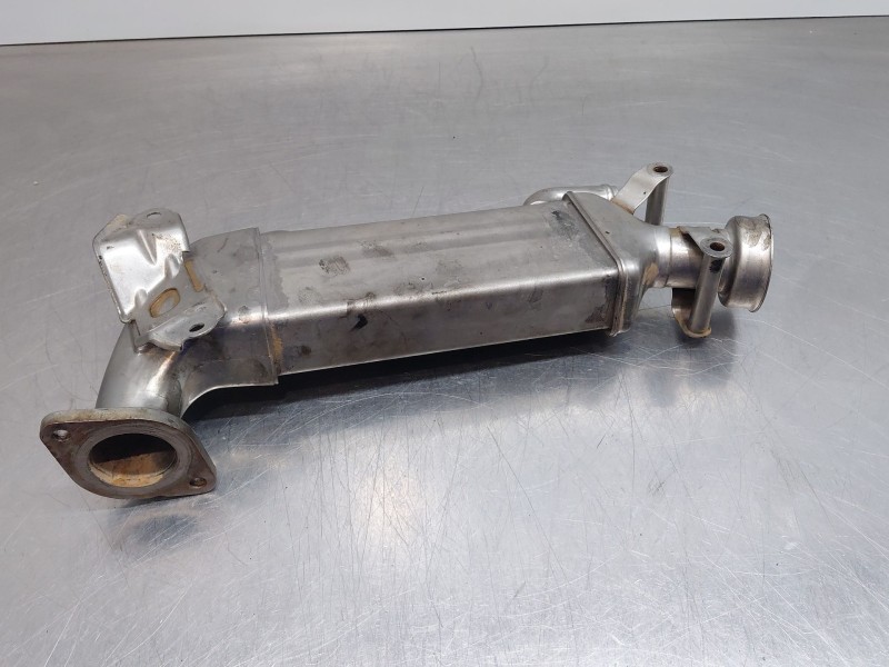 Recambio de enfriador egr para mercedes-benz clase gla (w156) 200 d referencia OEM IAM A6511400575  