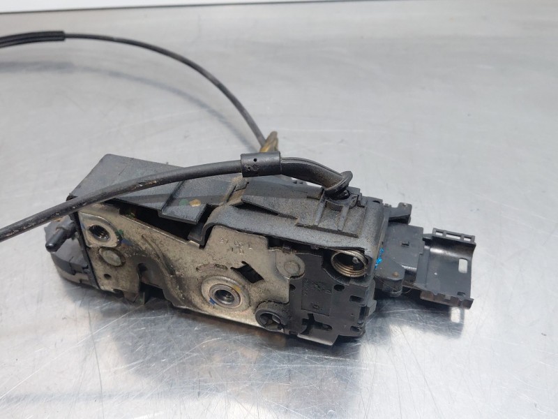 Recambio de cerradura puerta delantera derecha para peugeot 207/207+ (wa_, wc_) 1.4 referencia OEM IAM   