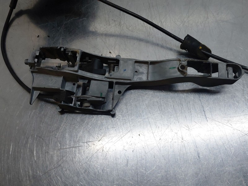 Recambio de cerradura puerta delantera izquierda para peugeot 207/207+ (wa_, wc_) 1.4 referencia OEM IAM   