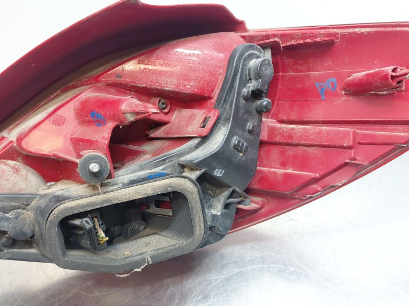 Recambio de piloto trasero izquierdo para peugeot 207/207+ (wa_, wc_) 1.4 hdi referencia OEM IAM   