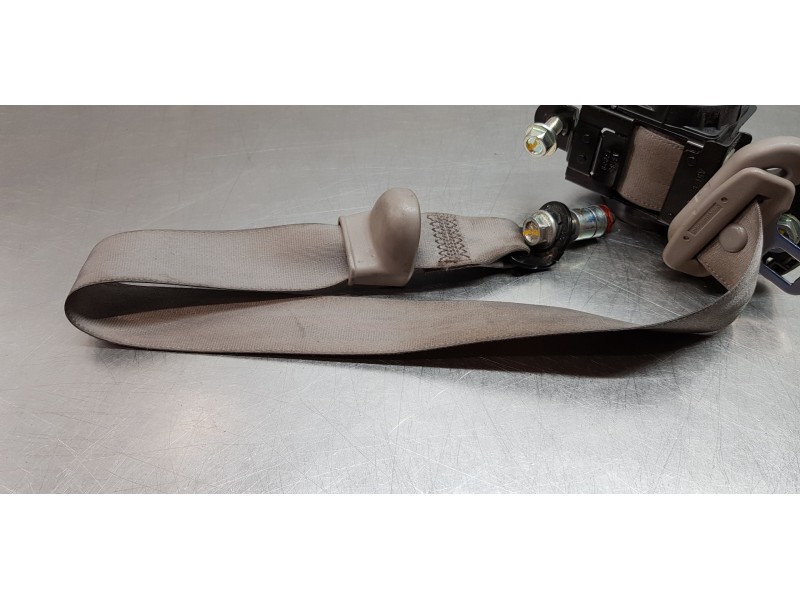 Recambio de cinturon seguridad trasero derecho para ssangyong rodius xdi limited referencia OEM IAM 7560221102  