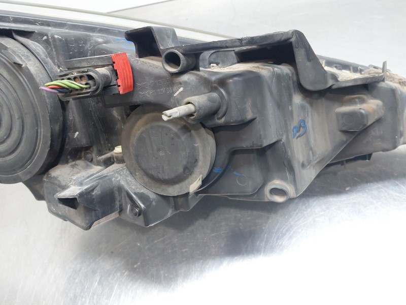 Recambio de faro izquierdo para peugeot 207/207+ (wa_, wc_) 1.4 referencia OEM IAM   