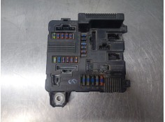 Recambio de caja reles / fusibles para renault megane ii sedán (lm0/1_) 1.5 dci (lm02, lm13, lm2a) referencia OEM IAM 8200306033
