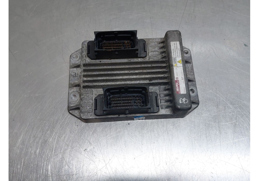 Recambio de centralita motor uce para opel combo tour 1.7 cdti 16v referencia OEM IAM   