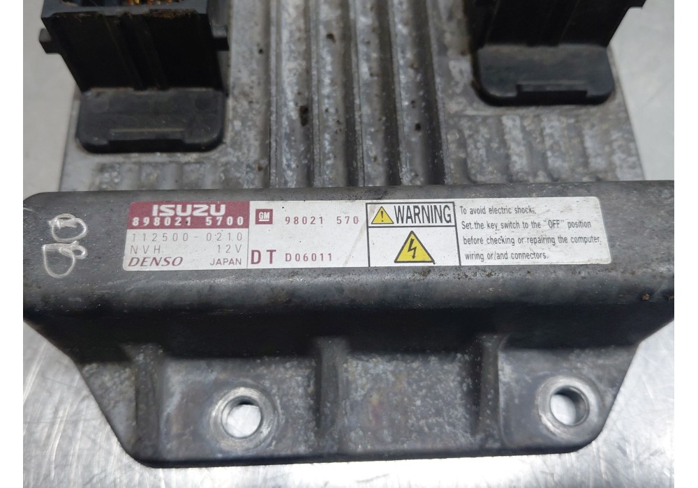 Recambio de centralita motor uce para opel combo tour 1.7 cdti 16v referencia OEM IAM   