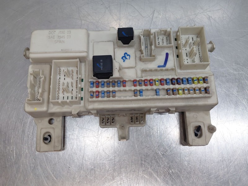 Recambio de caja reles / fusibles para volvo c30 (533) 1.6 d referencia OEM IAM   