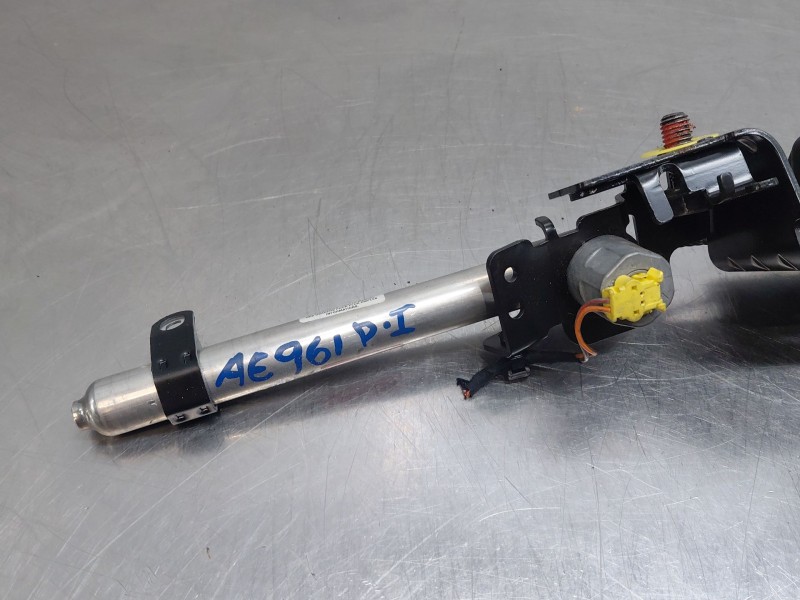 Recambio de cinturon seguridad delantero izquierdo para volvo c30 (533) 1.6 d referencia OEM IAM   