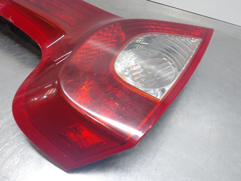 Recambio de piloto trasero izquierdo para volvo c30 (533) 1.6 d referencia OEM IAM   