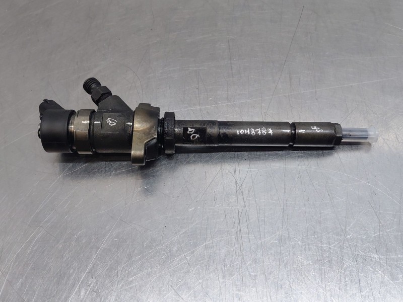 Recambio de inyector para volvo c30 (533) 1.6 d referencia OEM IAM 0445110259  