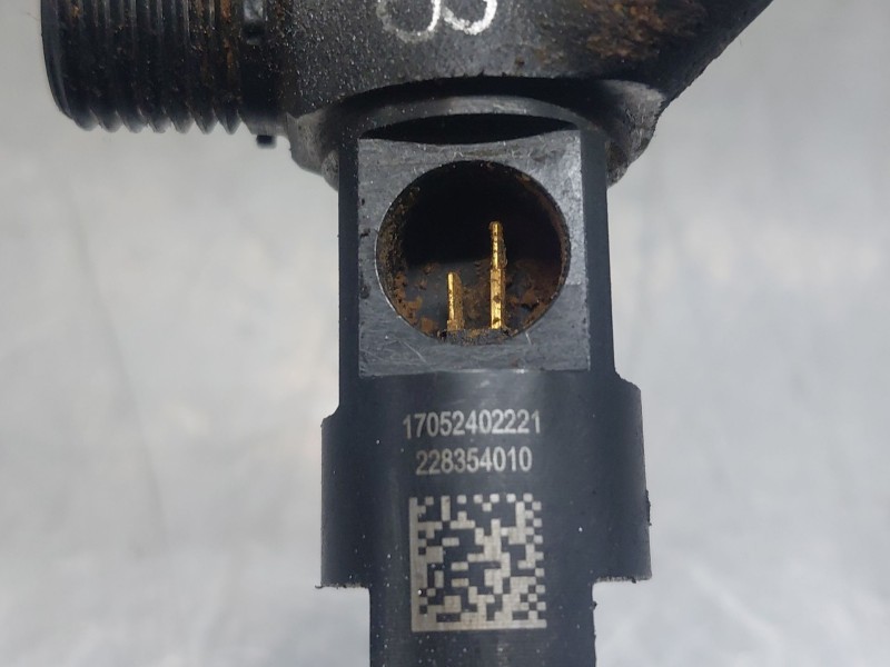 Recambio de inyector para mercedes-benz clase gla (w156) 200 d referencia OEM IAM A6510702387  