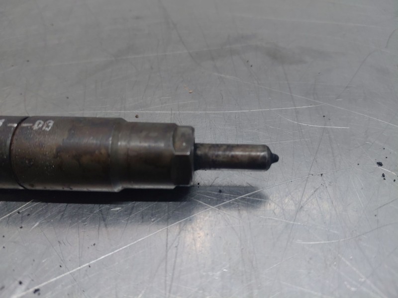 Recambio de inyector para mercedes-benz clase gla (w156) 200 d referencia OEM IAM A6510702387  