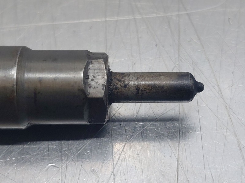 Recambio de inyector para mercedes-benz clase gla (w156) 200 d referencia OEM IAM A6510702387  