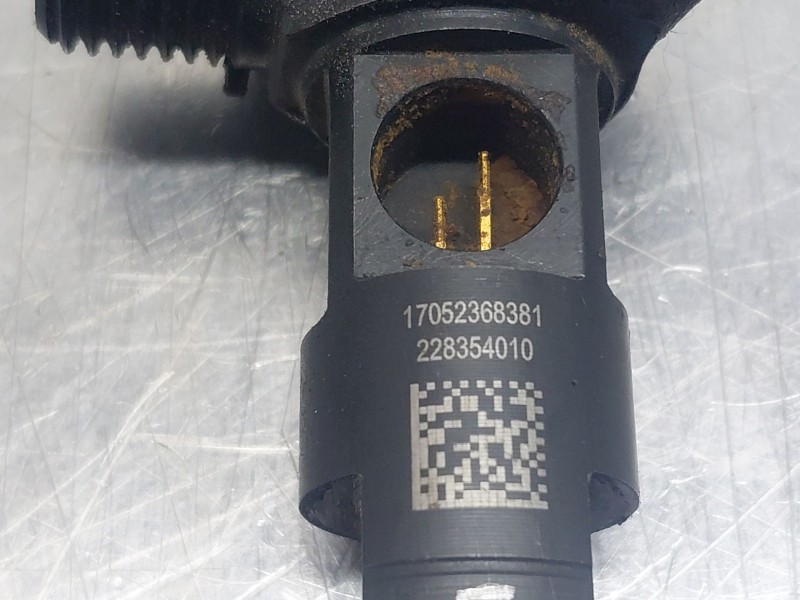 Recambio de inyector para mercedes-benz clase gla (w156) 200 d referencia OEM IAM A6510702387  