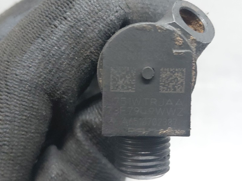 Recambio de inyector para mercedes-benz clase gla (w156) 200 d referencia OEM IAM A6510702387  