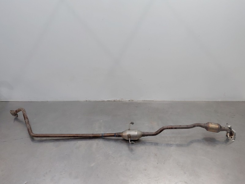 Recambio de catalizador para peugeot 108 1.0 vti 72 referencia OEM IAM   