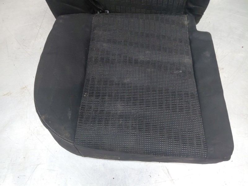 Recambio de asientos trasero derecho para peugeot 307 sw (3h) 1.6 hdi 90 referencia OEM IAM 885214  