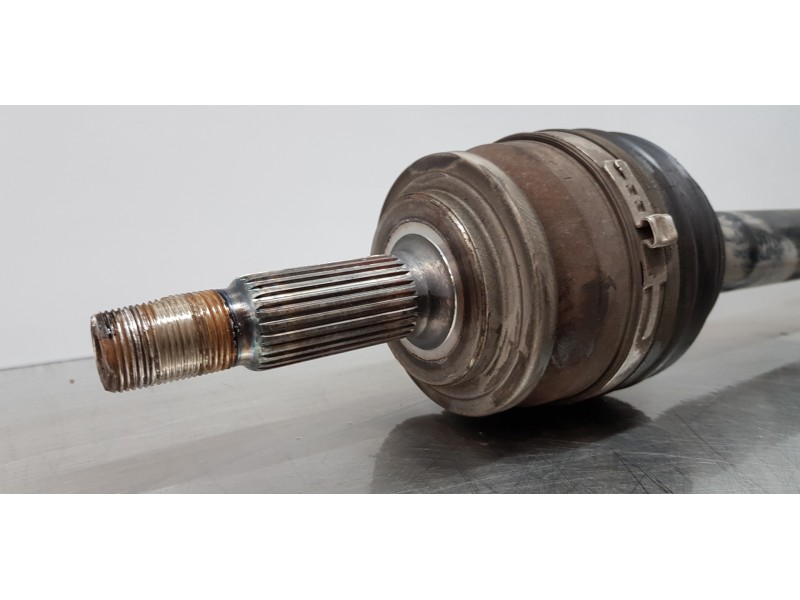 Recambio de transmision delantera derecha para toyota auris active referencia OEM IAM 434100F090   Recambio de transmision delantera derecha para toyota auris active referencia OEM IAM 434100F090