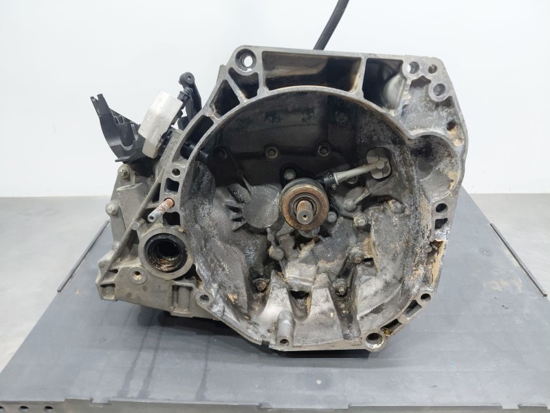 Recambio de caja cambios para renault clio iv life referencia OEM IAM JH3334  