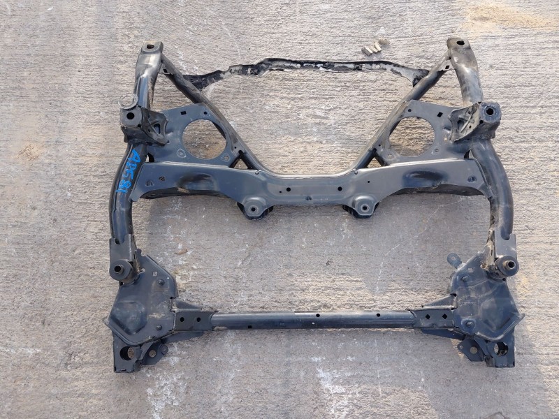Recambio de puente delantero para bmw serie 1 lim. (f20/f21) m pack referencia OEM IAM 31106872118  