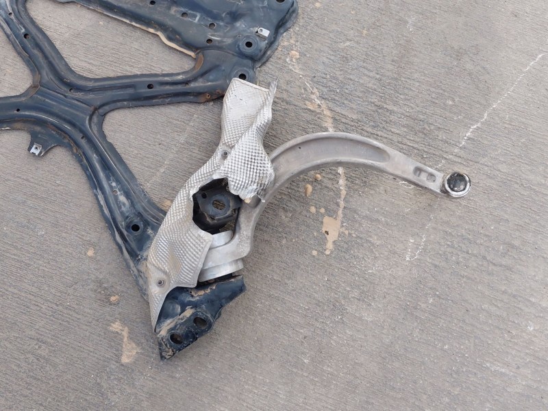 Recambio de puente delantero para audi a4 avant (8w5) s line referencia OEM IAM 8W1399347G  
