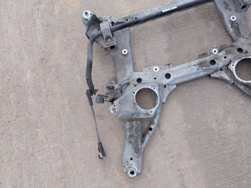 Recambio de puente delantero para bmw 3 touring (g21, g81) 318 d referencia OEM IAM 31106883131  