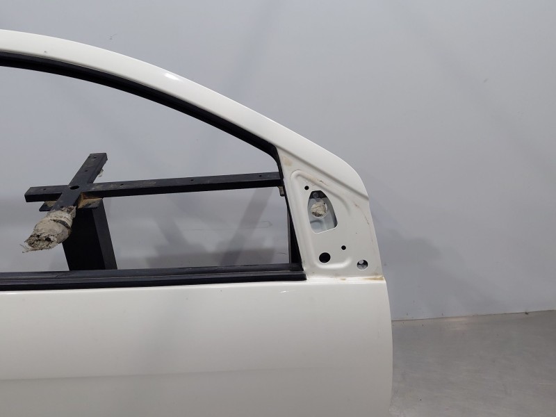 Recambio de puerta delantera derecha para peugeot 108 1.0 vti 72 referencia OEM IAM B000968480  