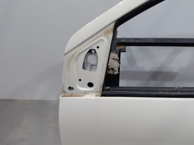 Recambio de puerta delantera izquierda para peugeot 108 1.0 vti 72 referencia OEM IAM B000968680  
