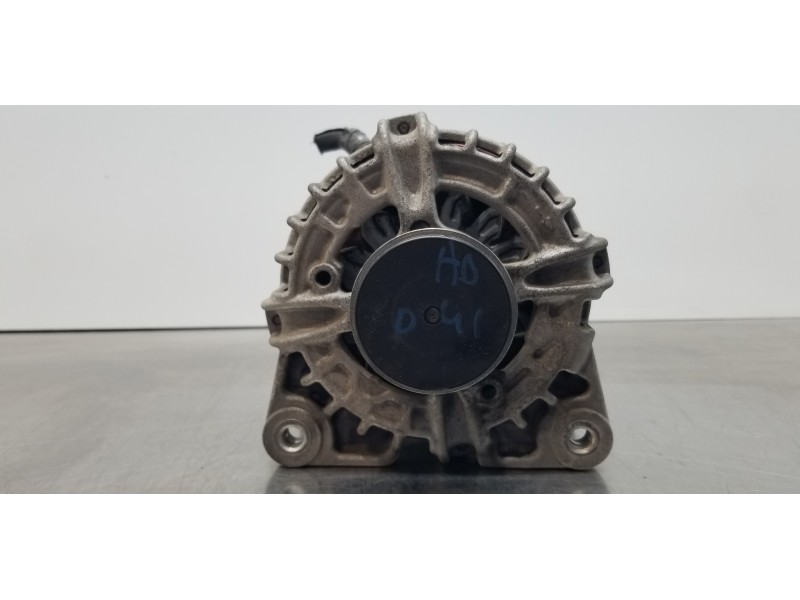 Recambio de alternador para nissan qashqai (j11) visia referencia OEM IAM 231004EA0A  