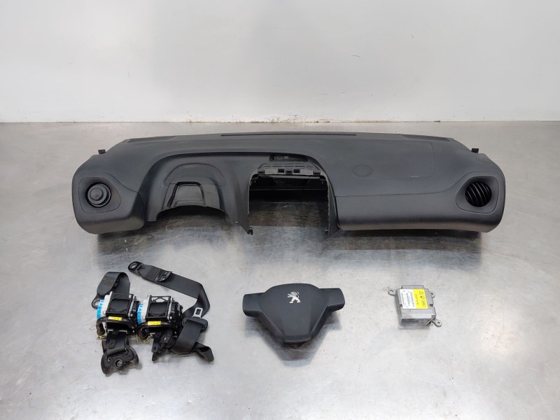 Recambio de kit airbag para peugeot 108 1.0 vti 72 referencia OEM IAM 16121380ZD  