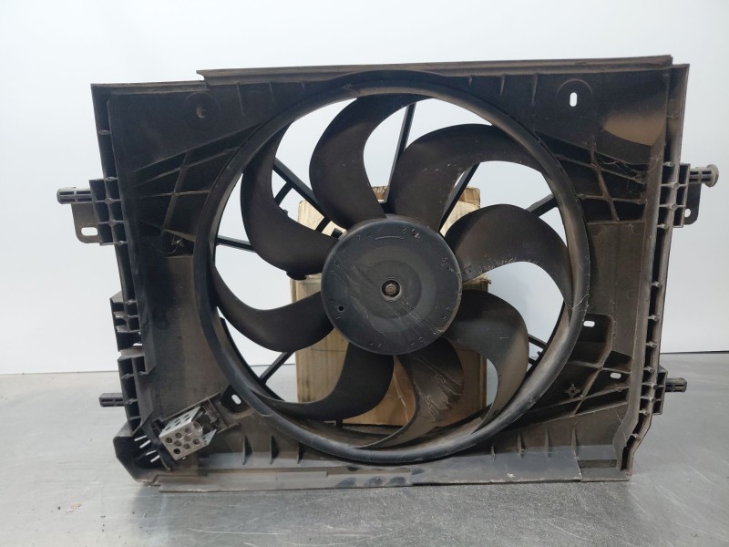 Recambio de electroventilador para dacia lodgy xplore referencia OEM IAM 214816436R  
