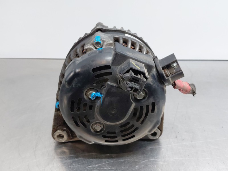 Recambio de alternador para ford fiesta (ccn) confort referencia OEM IAM 2414991  