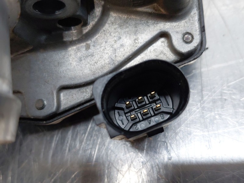 Recambio de caja mariposa para ford fiesta (ccn) confort referencia OEM IAM 2168321  