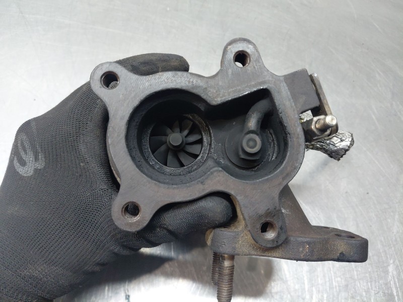 Recambio de turbocompresor para peugeot 207/207+ (wa_, wc_) 1.4 hdi referencia OEM IAM 0375G9  