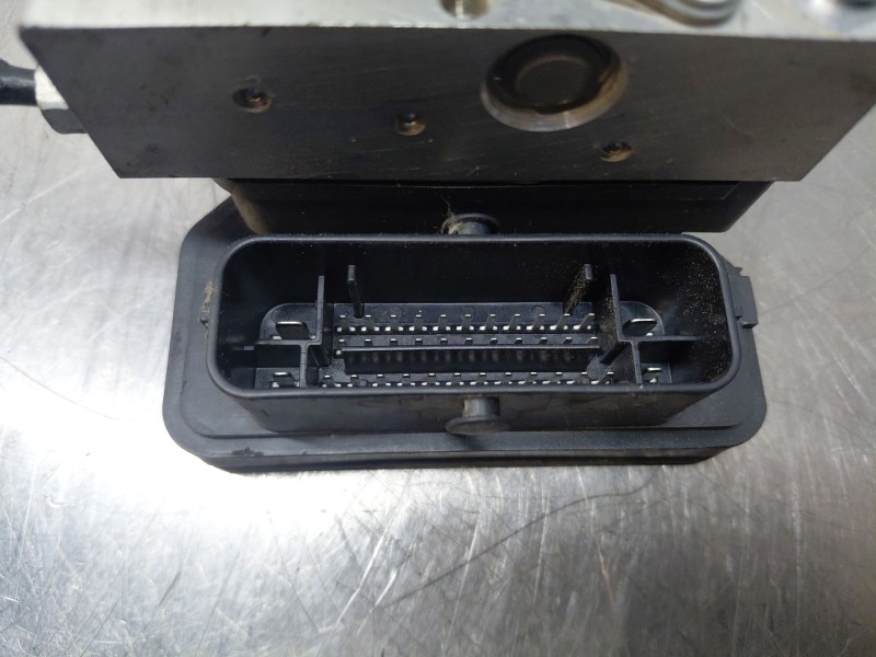 Recambio de abs para peugeot 108 1.0 vti 72 referencia OEM IAM 1611918680 445400H130 