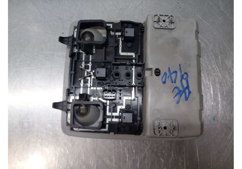 Recambio de luz interior para kia cee´d hatchback (ed) 1.6 crdi 90 referencia OEM IAM 928701H000ED  