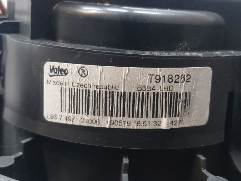Recambio de motor calefaccion para peugeot 108 1.0 vti 72 referencia OEM IAM   