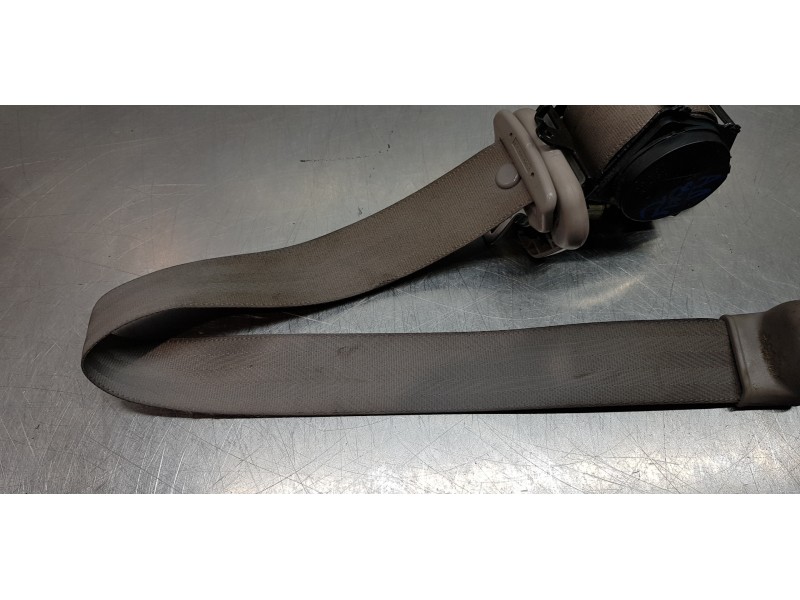 Recambio de cinturon seguridad trasero izquierdo para ssangyong rodius xdi limited referencia OEM IAM 7560121202ACO 7560121202 