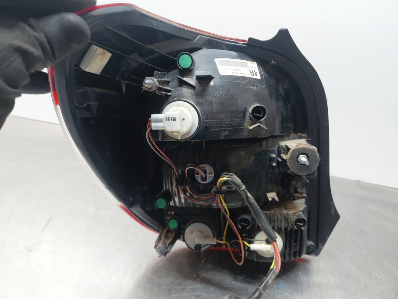 Recambio de piloto trasero derecho para peugeot 108 1.0 vti 72 referencia OEM IAM B001031180 815500H132 