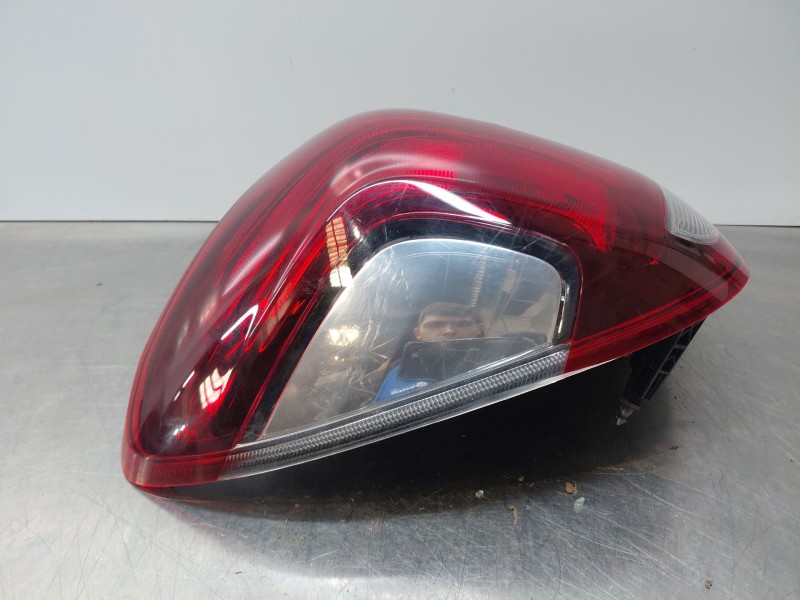 Recambio de piloto trasero izquierdo para peugeot 108 1.0 vti 72 referencia OEM IAM B001031780 815600H132 