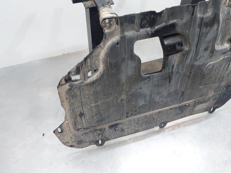 Recambio de cubrecarter para volvo c30 (533) 1.6 d referencia OEM IAM 31269431  