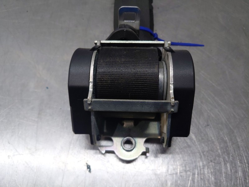 Recambio de cinturon seguridad trasero derecho para peugeot 207/207+ (wa_, wc_) 1.4 hdi referencia OEM IAM 8975X4  
