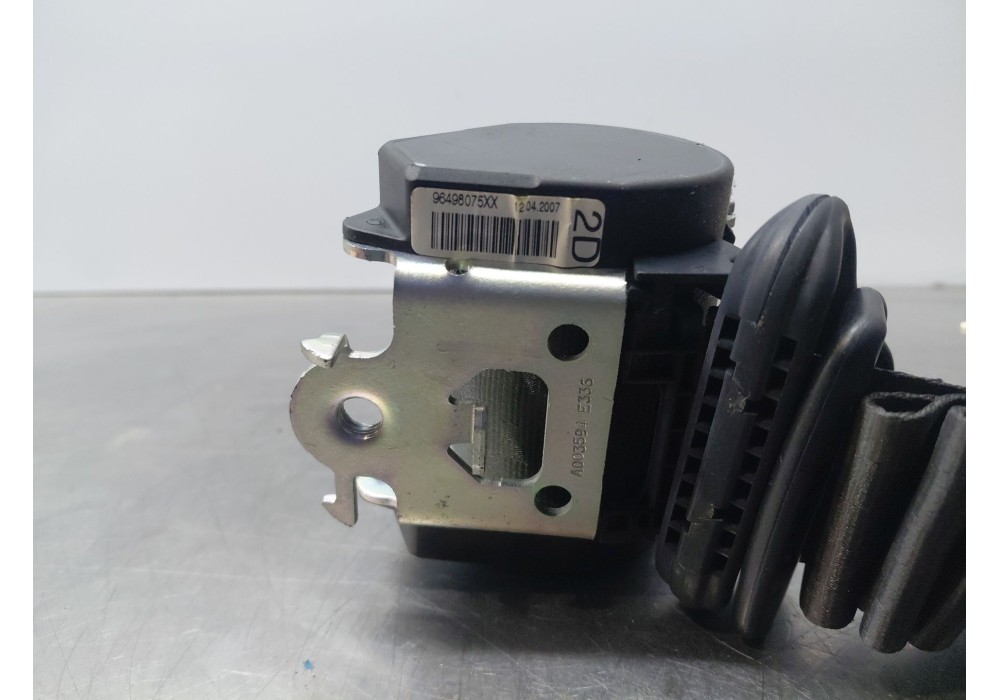 Recambio de cinturon seguridad trasero derecho para peugeot 207/207+ (wa_, wc_) 1.4 hdi referencia OEM IAM 8975X4  