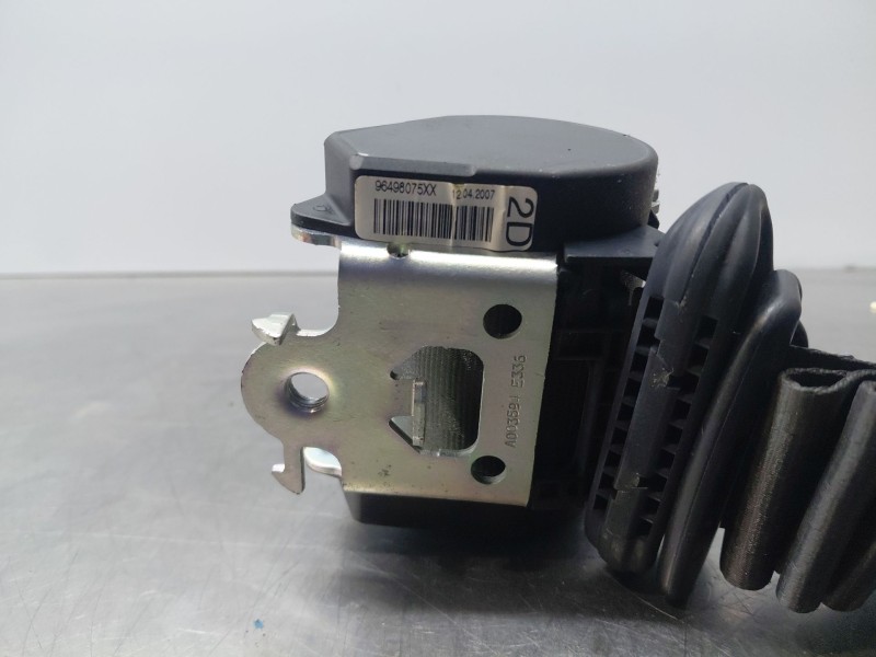 Recambio de cinturon seguridad trasero derecho para peugeot 207/207+ (wa_, wc_) 1.4 hdi referencia OEM IAM 8975X4  