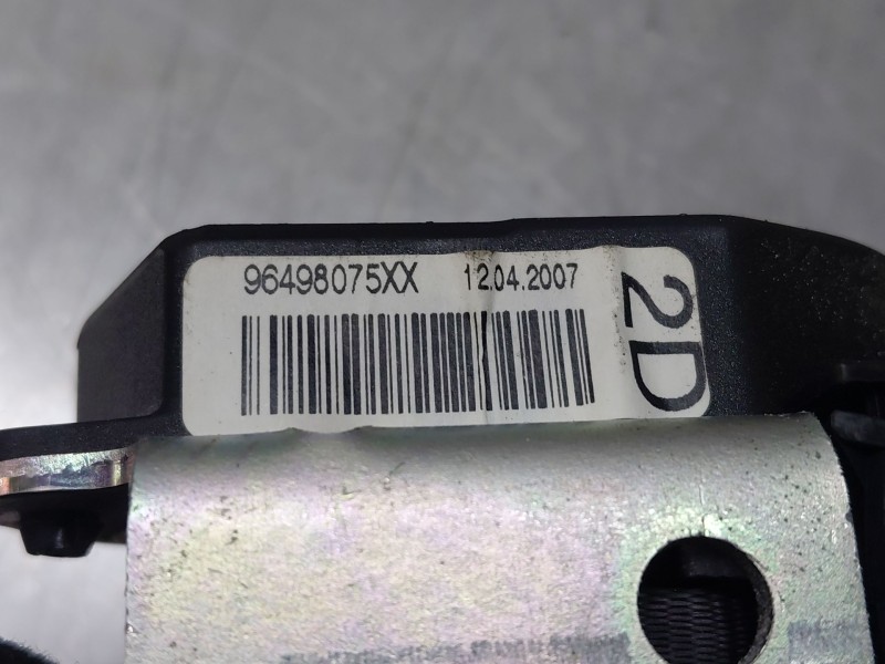 Recambio de cinturon seguridad trasero derecho para peugeot 207/207+ (wa_, wc_) 1.4 hdi referencia OEM IAM 8975X4  